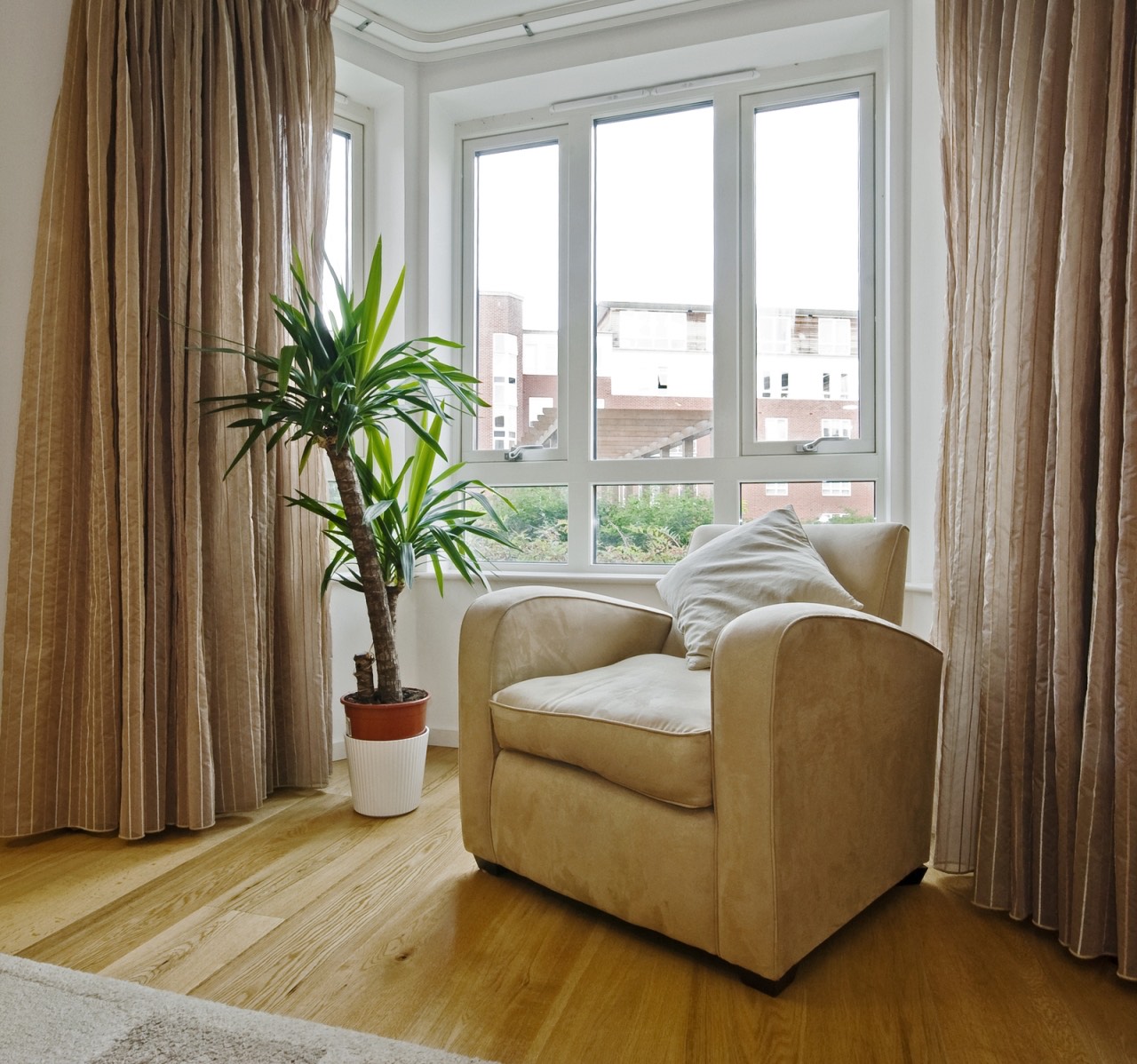 Aluminium Bay Windows Benefits 